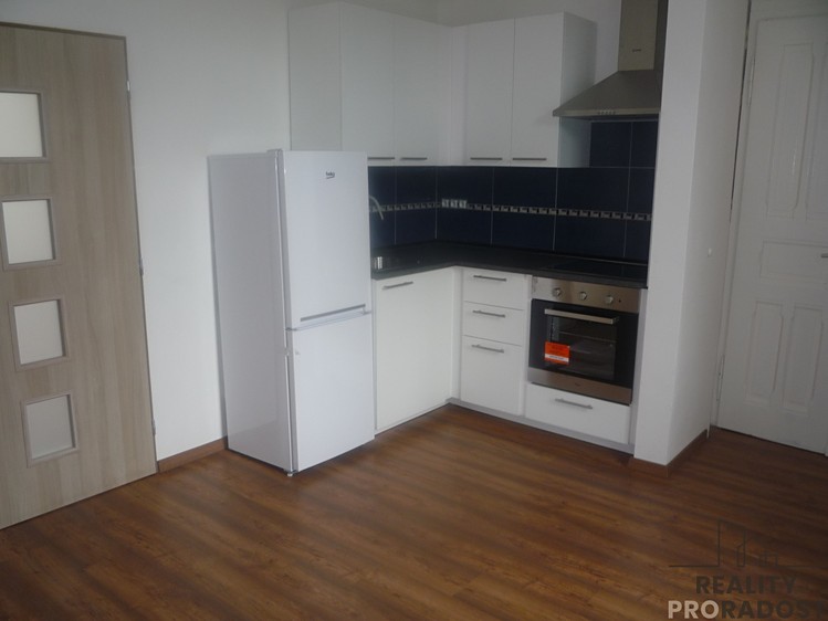 Pronájem bytu 2+kk 42 m² - foto 5