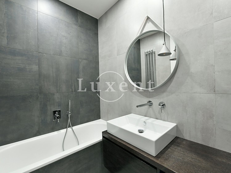 Pronájem bytu 4+kk 107 m² - foto 8