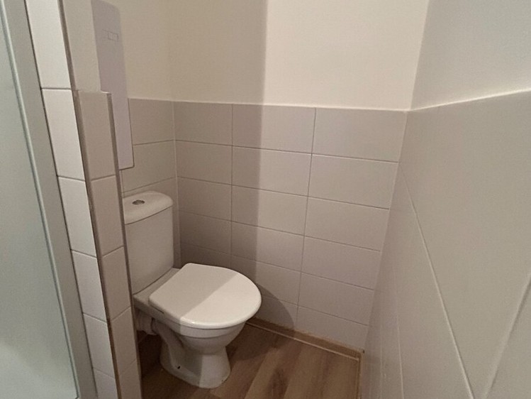 Pronájem bytu 1+kk 19 m² (Jednopodlažní) - foto 4