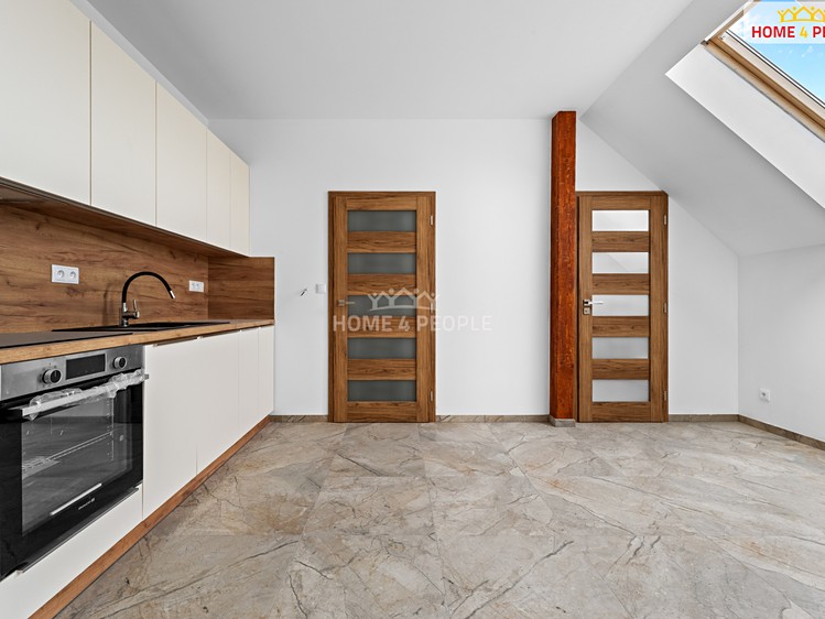 Pronájem bytu 2+kk 35 m² - foto 3