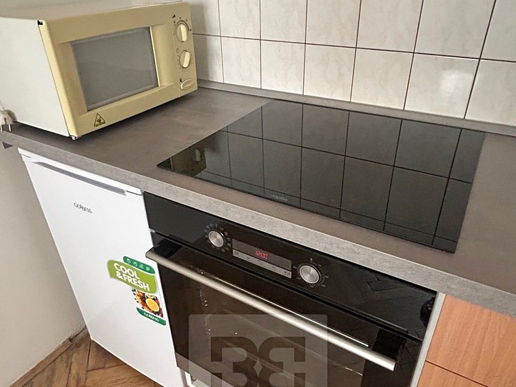 Pronájem bytu 1+kk 28 m² - foto 3
