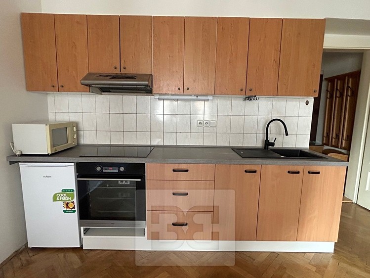 Pronájem bytu 1+kk 28 m² - foto 2