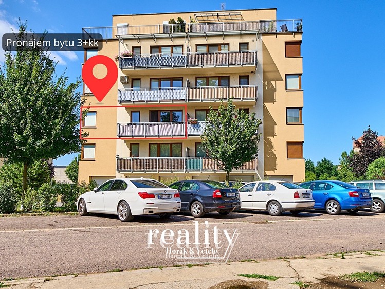 Pronájem bytu 3+kk 79 m² - foto 4