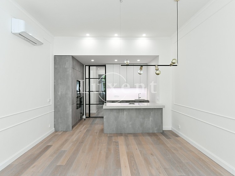 Pronájem bytu 3+kk 92 m² - foto 3