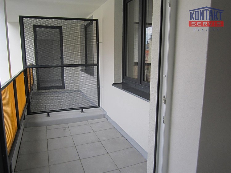 Pronájem bytu 2+kk 57 m² - foto 4