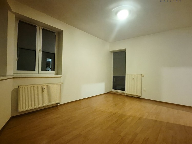 Pronájem bytu 2+kk 50 m² - foto 3