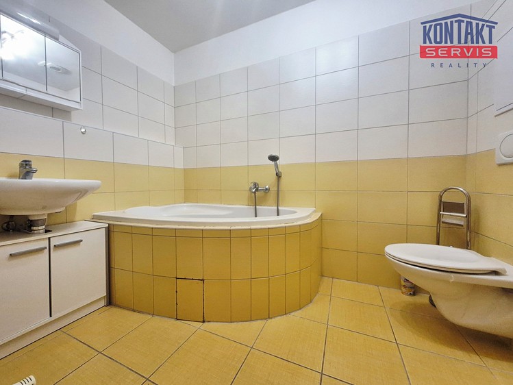 Pronájem bytu 2+kk 50 m² - foto 6