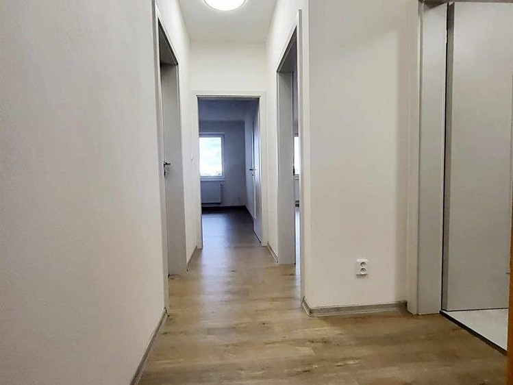 Pronájem bytu 2+kk 55 m² - foto 3
