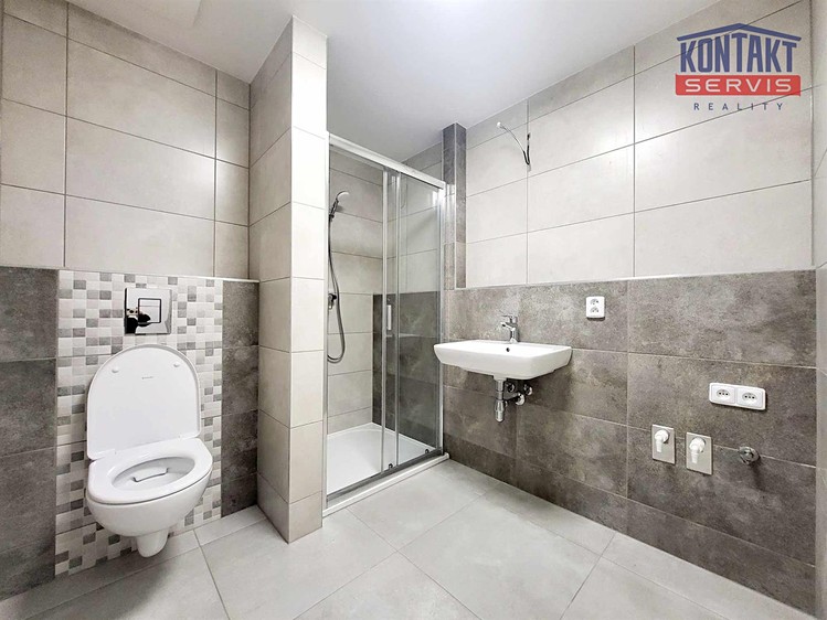 Pronájem bytu 2+kk 55 m² - foto 6