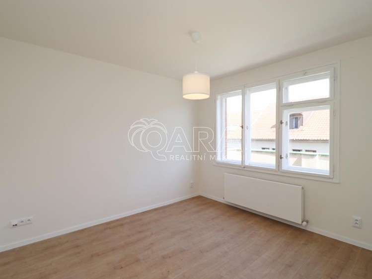 Pronájem bytu 2+kk 60 m² - foto 4