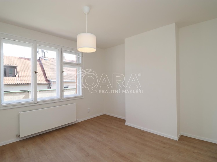 Pronájem bytu 2+kk 60 m² - foto 5