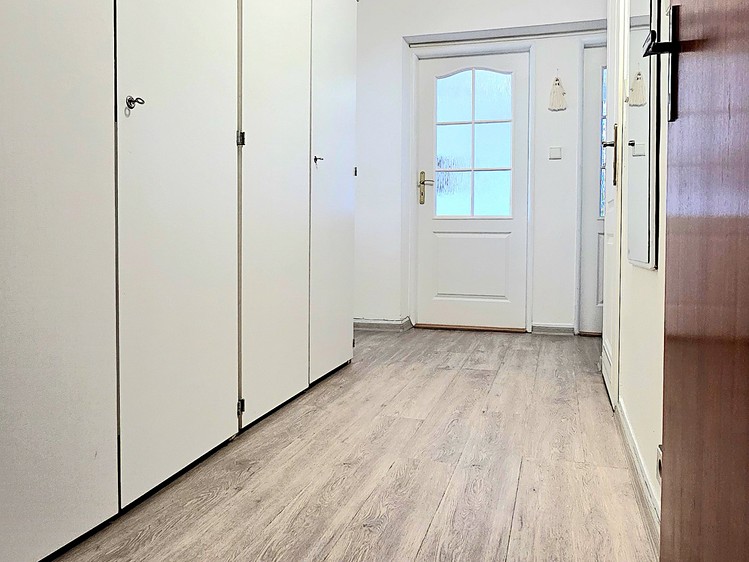 Pronájem bytu 2+1 57 m² - foto 6