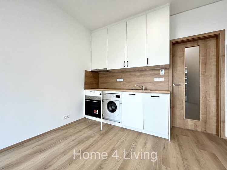 Pronájem bytu 1+kk 48 m² - foto 3