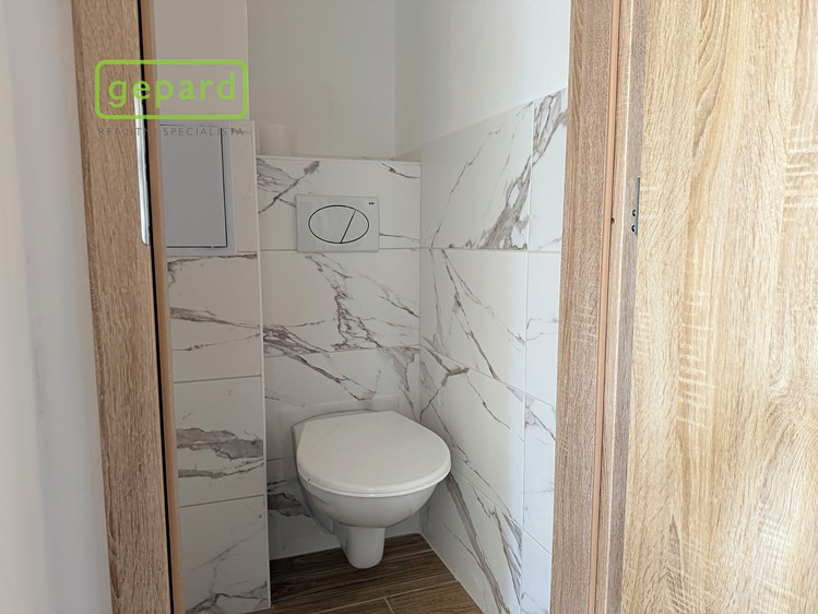 Pronájem bytu 1+1 49 m² - foto 5