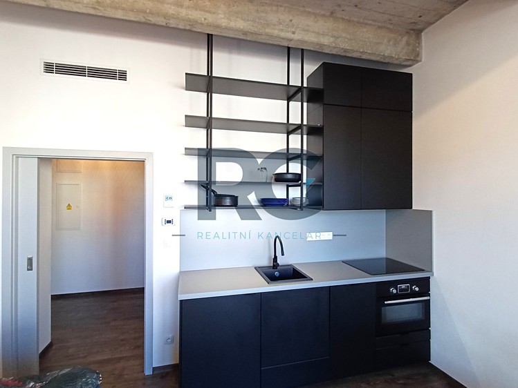 Pronájem bytu 1+kk 41 m² - foto 7