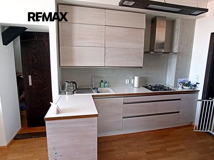 Pronájem bytu 3+kk 99 m² (Loft) - foto 5