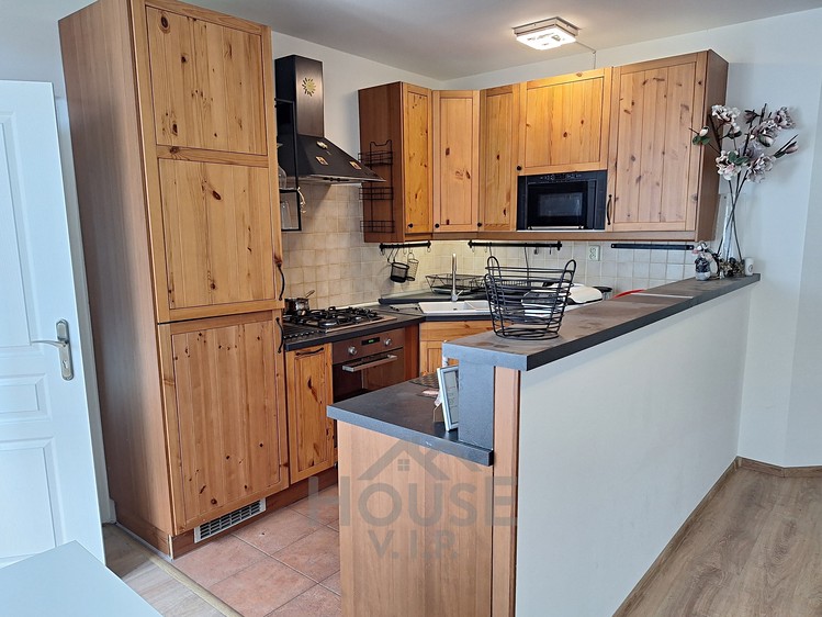 Pronájem bytu 4+kk 92 m² - foto 4