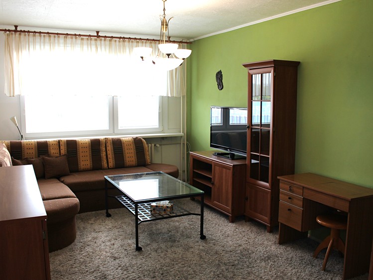 Pronájem bytu 2+kk 47 m² (Jednopodlažní) - foto 2