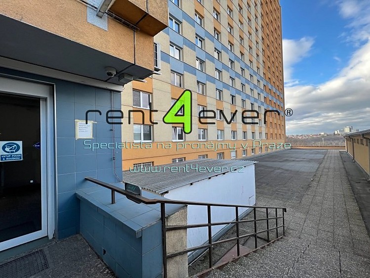 Pronájem bytu 2+kk 40 m² - foto 8