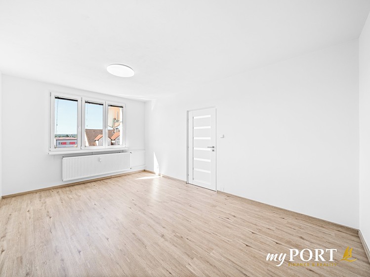 Pronájem bytu 1+1 40 m² - foto 4