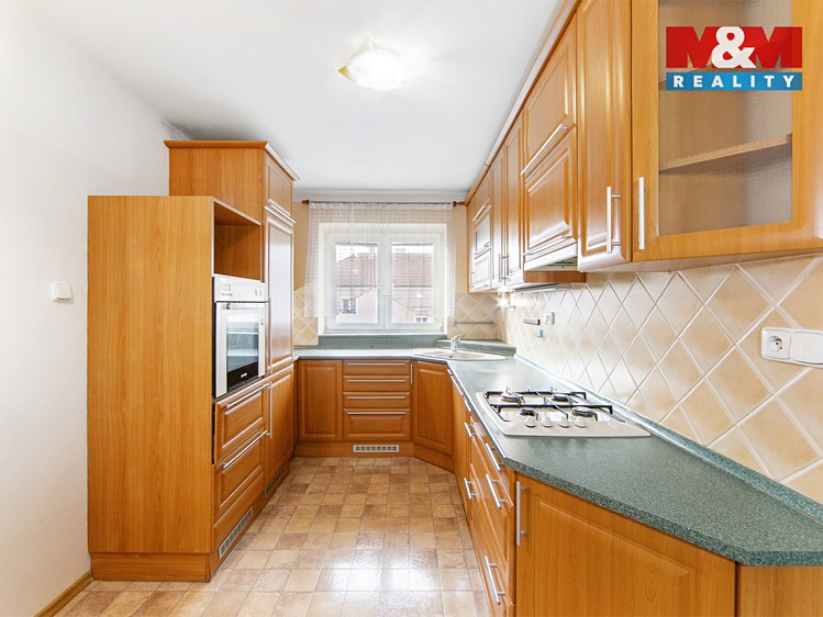 Pronájem bytu 2+1 61 m² - foto 3