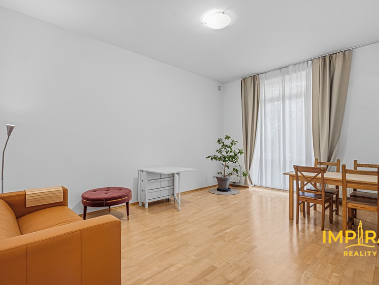 Pronájem bytu 2+kk 66 m² - foto 1