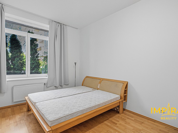 Pronájem bytu 2+kk 66 m² - foto 4