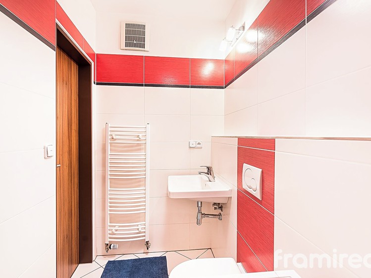 Pronájem bytu 2+kk 47 m² - foto 8