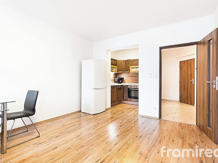 Pronájem bytu 2+kk 47 m² - foto 5