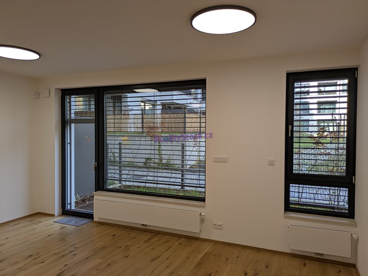 Pronájem bytu 1+kk 50 m² - foto 7