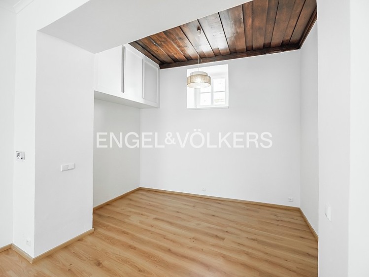 Pronájem bytu 2+1 88 m² - foto 6