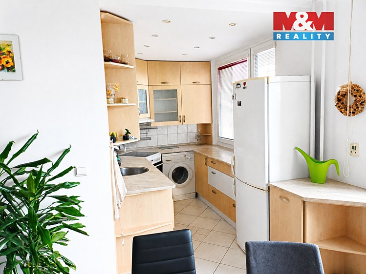 Pronájem bytu 3+1 82 m² - foto 8