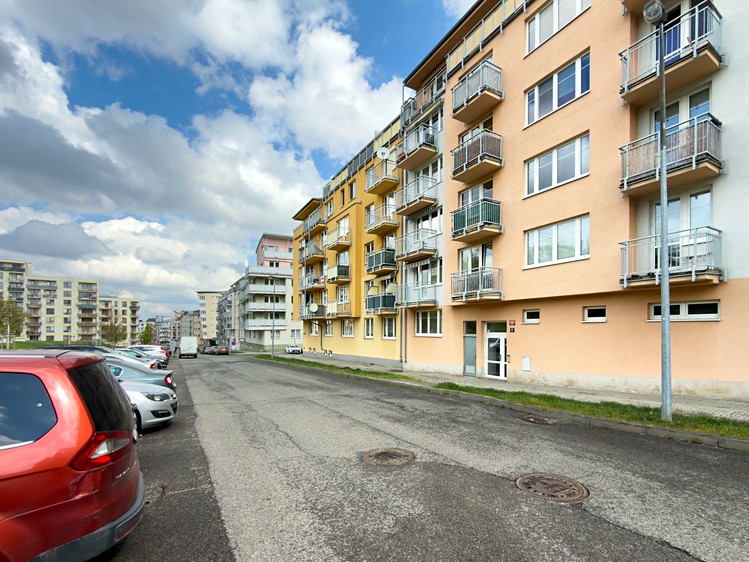 Pronájem bytu 1+kk 30 m² (Jednopodlažní) - foto 5