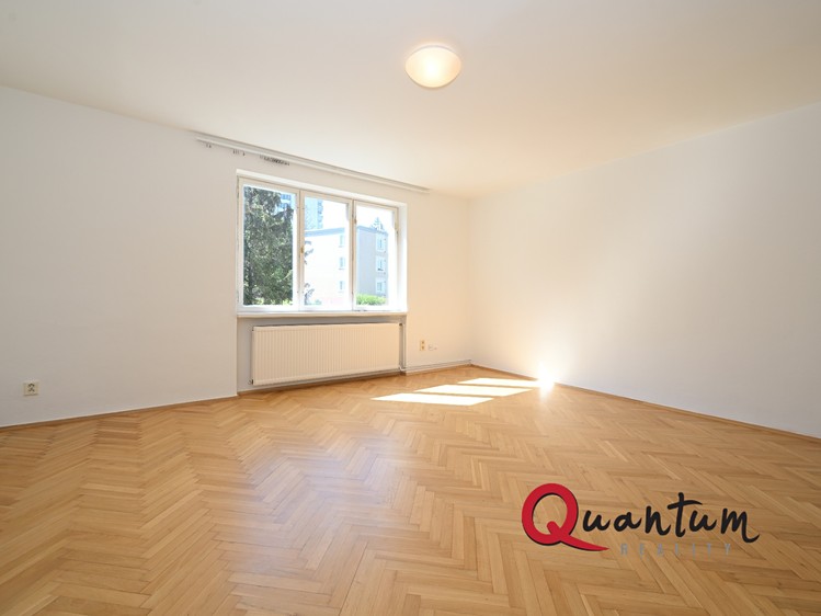 Pronájem bytu 2+1 66 m² - foto 6