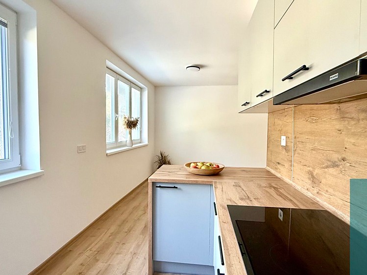 Pronájem bytu 2+kk 60 m² - foto 8