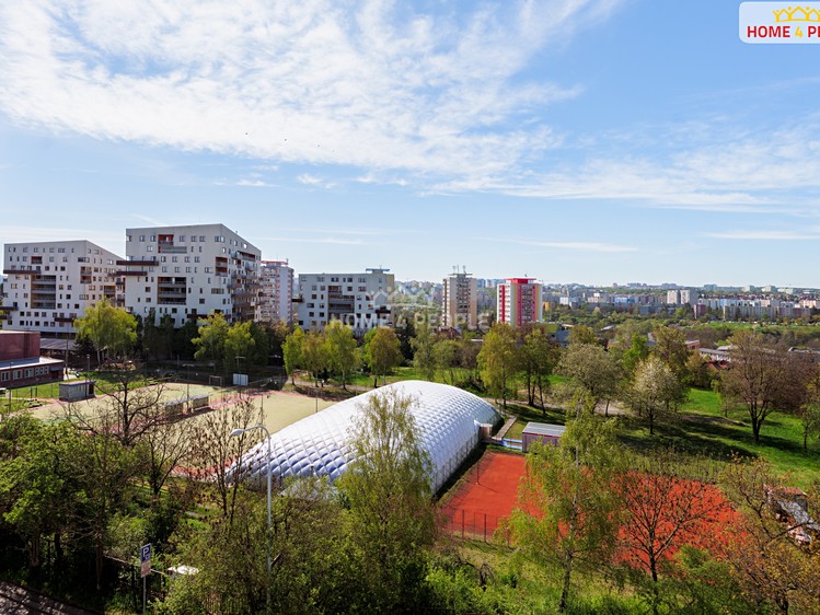Pronájem bytu 2+kk 45 m² - foto 1