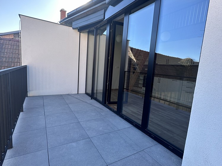 Pronájem bytu 2+kk 65 m² (Mezonet) - foto 8