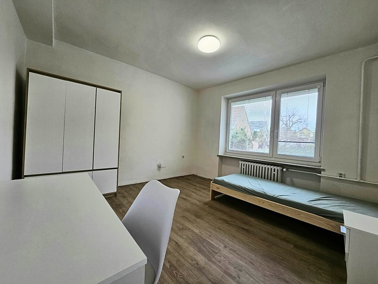 Pronájem bytu 5+1 108 m² - foto 6