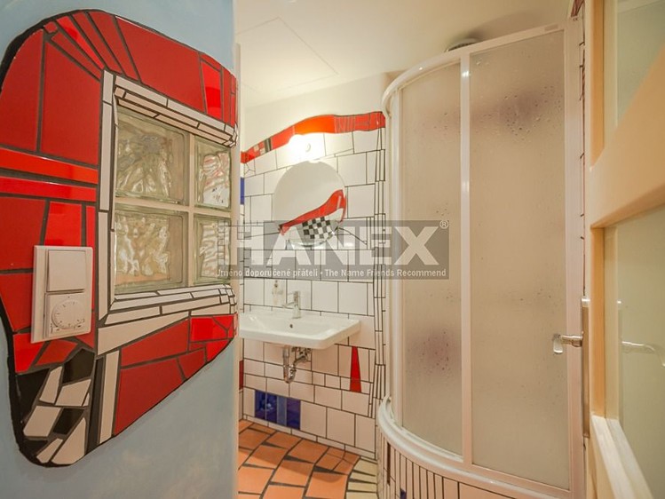 Pronájem bytu 1+1 38 m² - foto 4