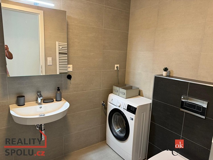 Pronájem bytu 2+kk 52 m² - foto 8