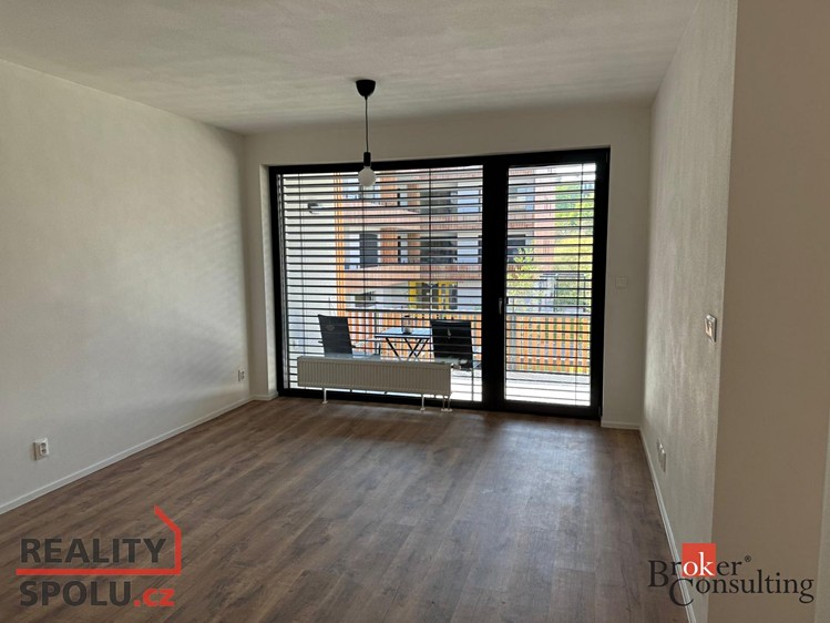 Pronájem bytu 2+kk 52 m² - foto 7