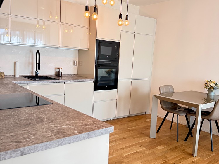 Pronájem bytu 2+kk 55 m² - foto 2