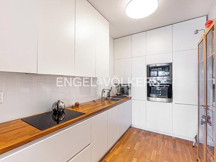 Pronájem bytu 2+kk 69 m² - foto 3