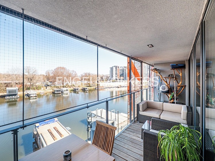 Pronájem bytu 2+kk 69 m² - foto 2