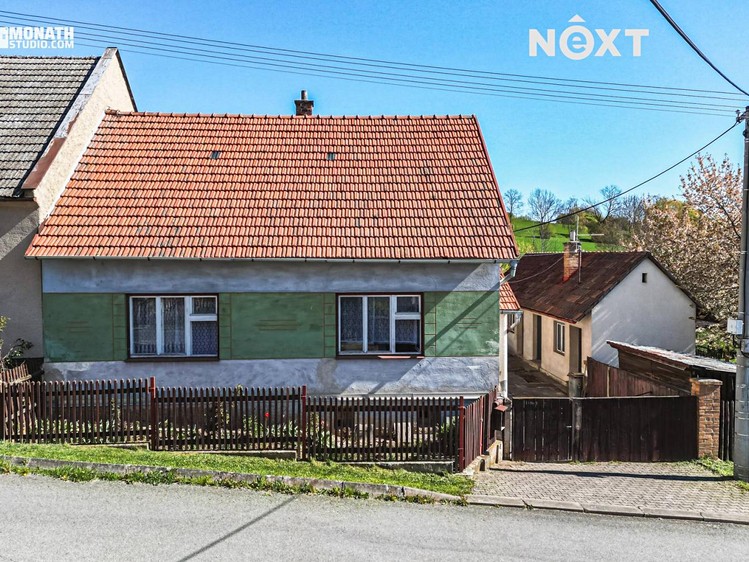 Prodej rodinného domu 157 m², pozemek 1 639 m² - foto 1