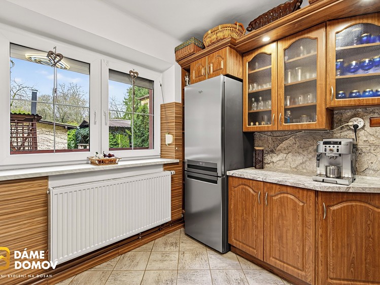 Prodej rodinného domu 140 m², pozemek 626 m² - foto 5