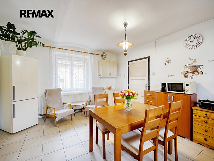 Prodej rodinného domu 74 m², pozemek 1 178 m² - foto 6