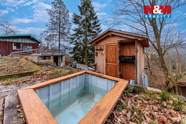 Prodej chaty 65 m², pozemek 830 m² - foto 6