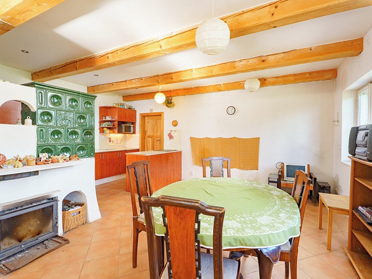 Prodej rodinného domu 153 m², pozemek 1 447 m² - foto 6
