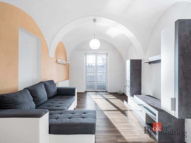 Prodej rodinného domu 116 m², pozemek 157 m² - foto 2